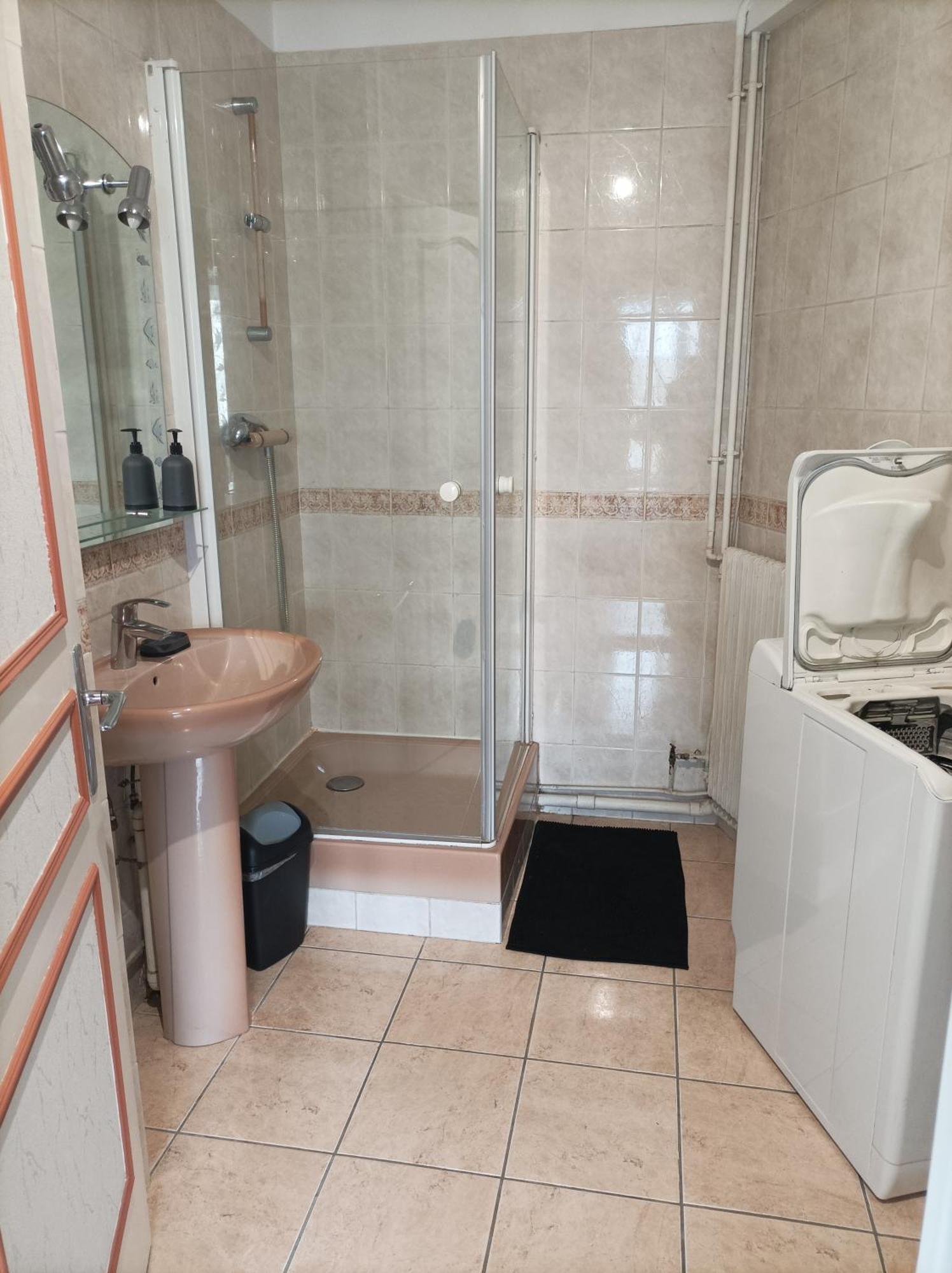 Joli Appartement Type 5 En Centre Ville Châteauroux Εξωτερικό φωτογραφία